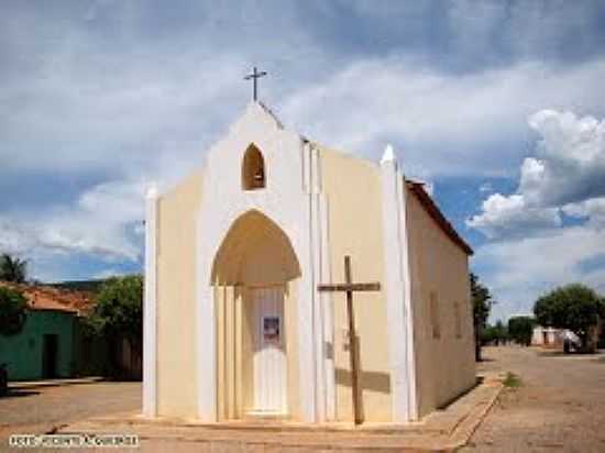 MATRIZ DE SO FRANCISCO EM MUQUM DE SO FRANCISCO-BA-FOTO:VICENTE A. QUEIROZ - MUQUM DE SO FRANCISCO - BA