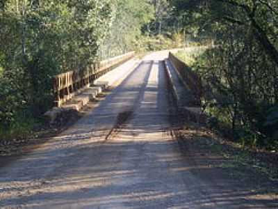 PONTE ESTREITA-FOTO:AURI BRANDO - PAIAL - SC