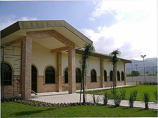 PALHOA-SC-CAPELA ALA PEDRA BRANCA DA IGREJA DE JESUS CRISTO DOS SANTOS DOS LTIMOS DIAS-FOTO:EBER BECK - PALHOA - SC