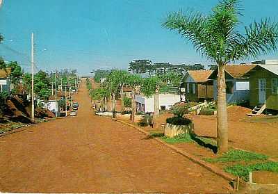 RUA/1982-FOTO:LOIVINHO A.M.FRANA - PALMA SOLA - SC