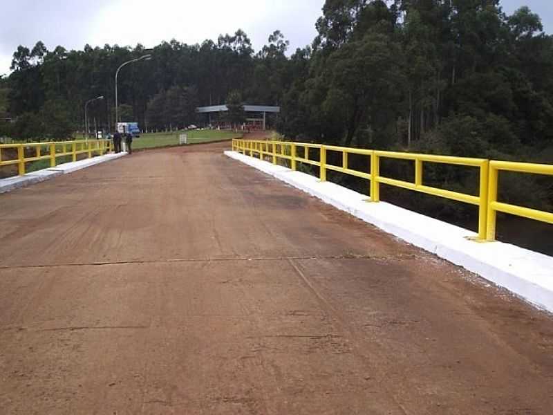 PONTE INTERNACIONAL PEPERI-GUA - PARASO - SC