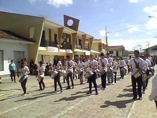 DESFILE DE 7 DE SETEMBRO PAULO LOPES - SC - PAULO LOPES - SC