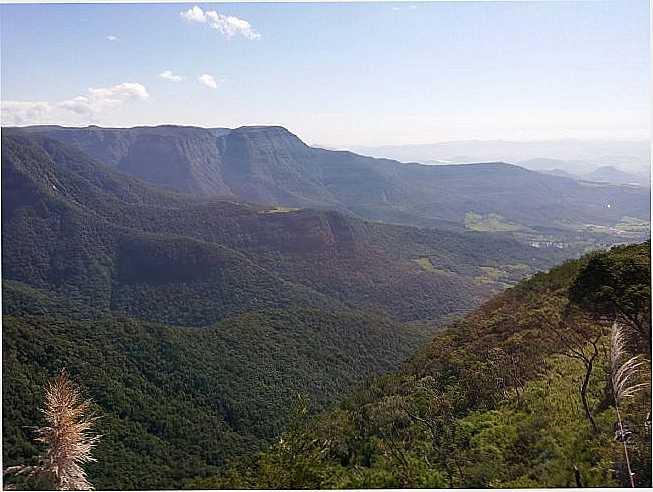 MIRANTE SERRA DO FAXINAL, PRAIA GRANDE, POR THIAGO MATUJACKI KOSCREVIC - PRAIA GRANDE - SC