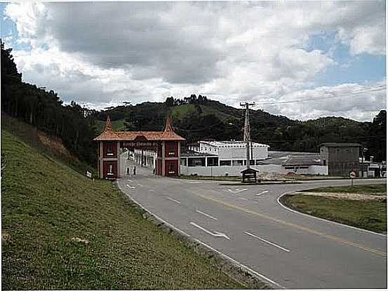 CHEGANDO EM RANCHO QUEIMADO-SC-FOTO:NLIO BIANCO - RANCHO QUEIMADO - SC