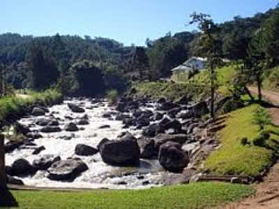 PAISAGEM-FOTO:CARLOS C. NASATO  - RIO DOS CEDROS - SC