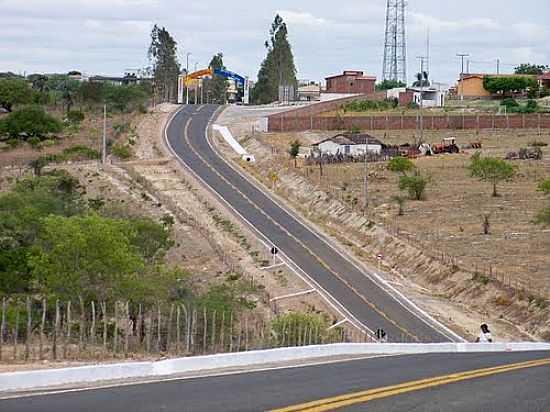 AVENIDA DE ENTRADA DE NORDESTINA-FOTO:ERIVALDO - NORDESTINA - BA