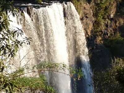 CACHOEIRA DO RIO BONITO-FOTO:MAURO WUNDERLICH  - SANTA CRUZ DO TIMB - SC