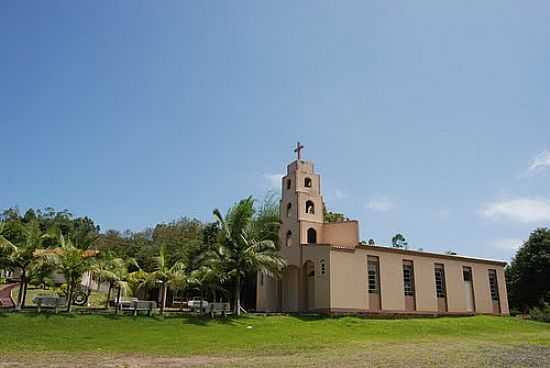 IGREJA NA VILA BITENCOURT EM SANTA ROSA DO SUL-SC-FOTO:MARLON ANTONELLI - SANTA ROSA DO SUL - SC