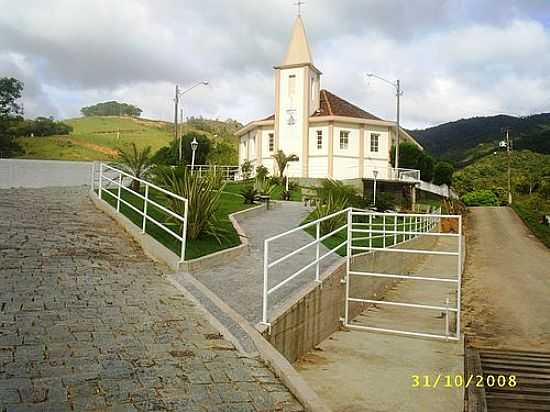 IGREJA DE N.SRA.APARECIDA EM SANTO AMARO DA IMPERATRIZ-FOTO:MIGUEL ARCANJO SOUSA - SANTO AMARO DA IMPERATRIZ - SC