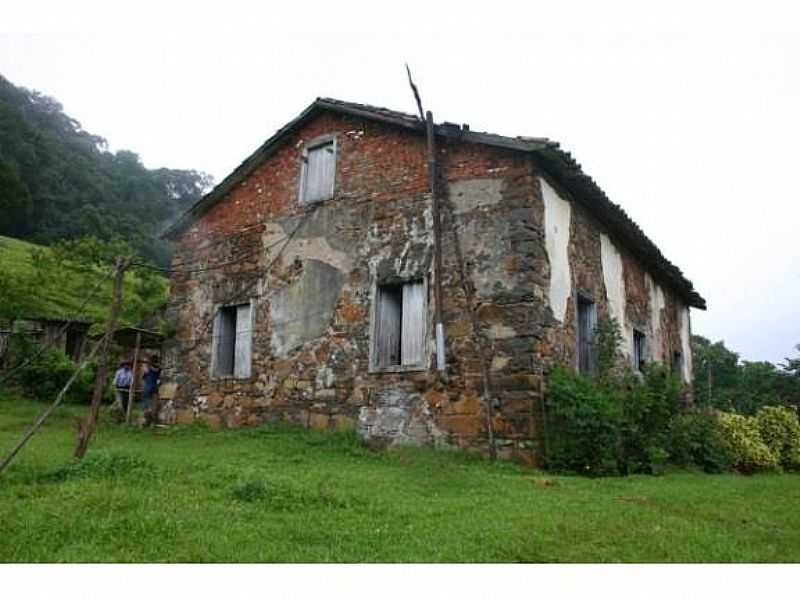 SIDERPOLIS-SC-CASA DE PEDRA CONSTRUIDA EM 1914-FOTO:HOTEL COSTA RIQUE-FACE - SIDERPOLIS - SC