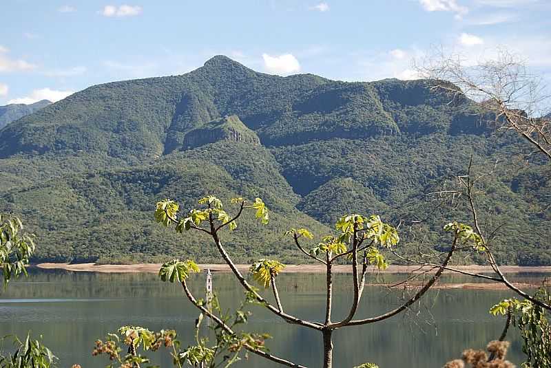 SIDERPOLIS-SC-LAGO DA BARRAGEM-FOTO:MARLON ANTONELLI - SIDERPOLIS - SC