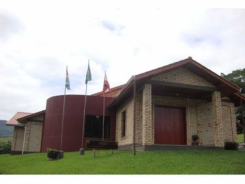 MUSEU DA VITIVINICULTURA DE SANTA CATARINA - TANGAR - SC