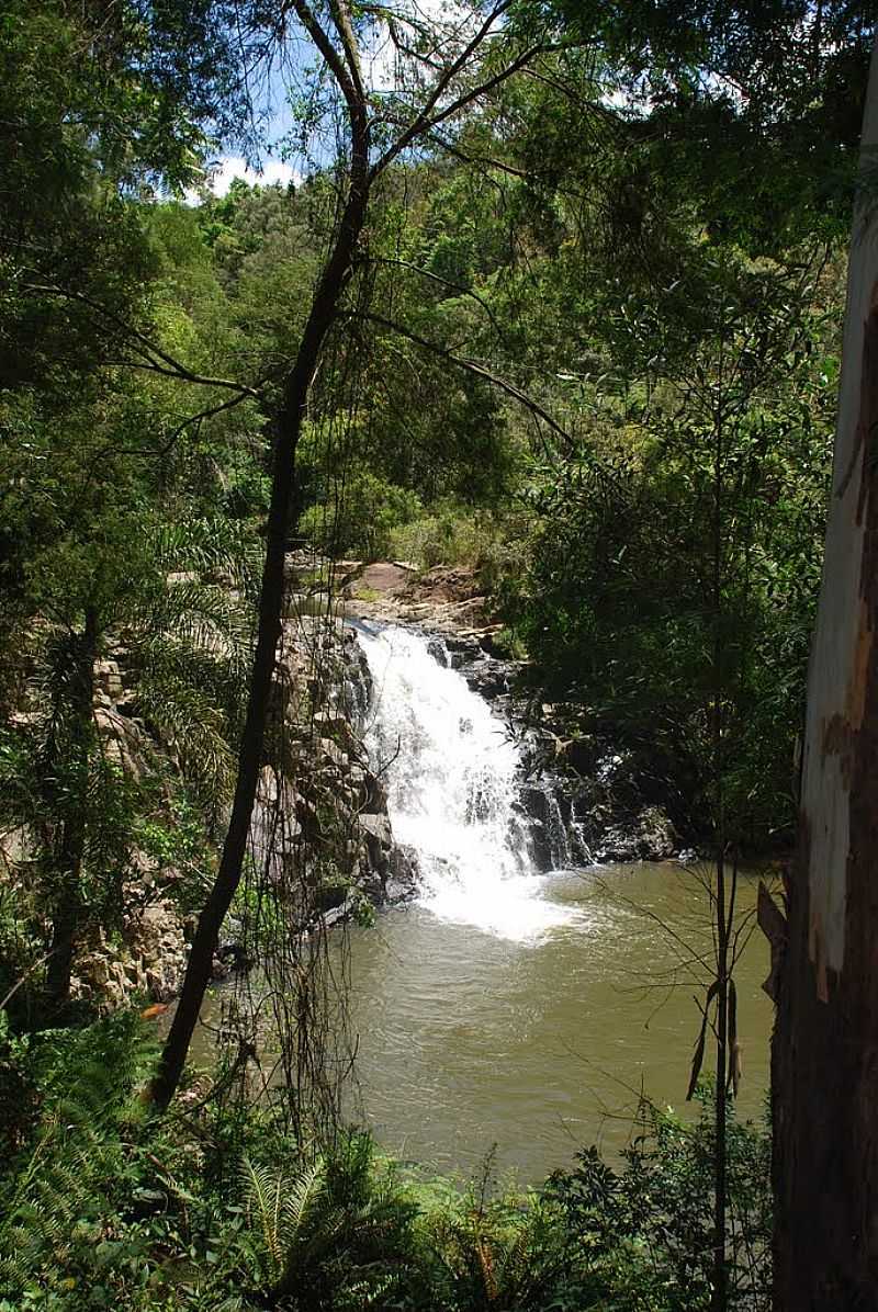 TAQUARAS-SC-CACHOEIRA-FOTO:EBER BECK - TAQUARAS - SC