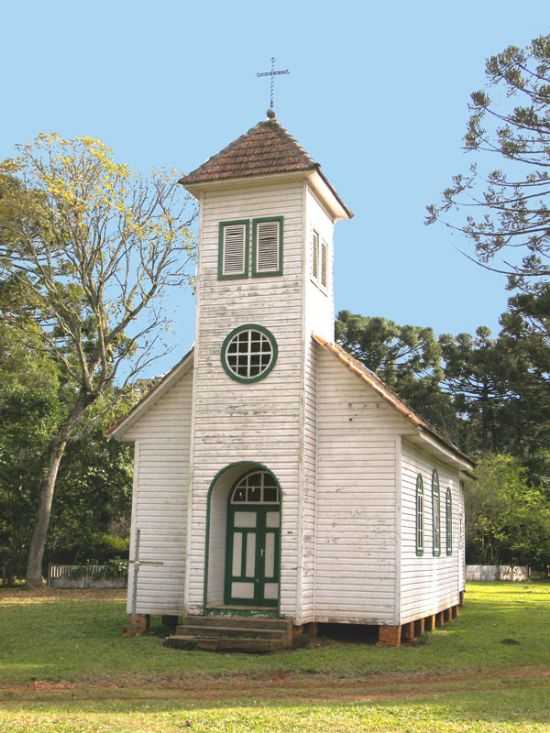 CAPELA NOSSA SENHORA DE FATIMA(!945), SEDE DA FLORESTA NACIONAL DE TRS BARRAS., POR CLA  - TRS BARRAS - SC