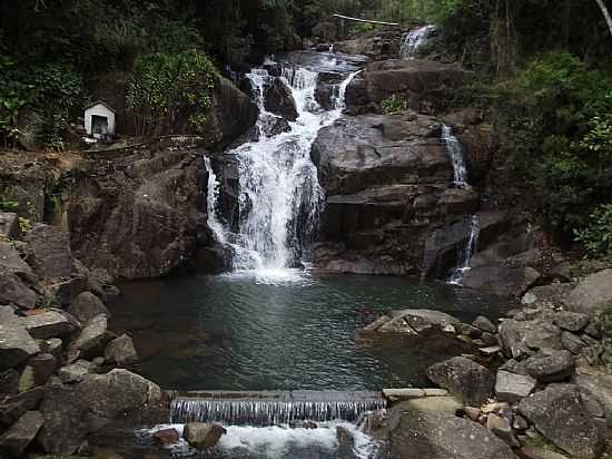 TUBARO-SC-CACHOEIRA NA LOCALIDADE DE SERTO DOS MENDES-FOTO:JOS CARMINATTI - TUBARO - SC