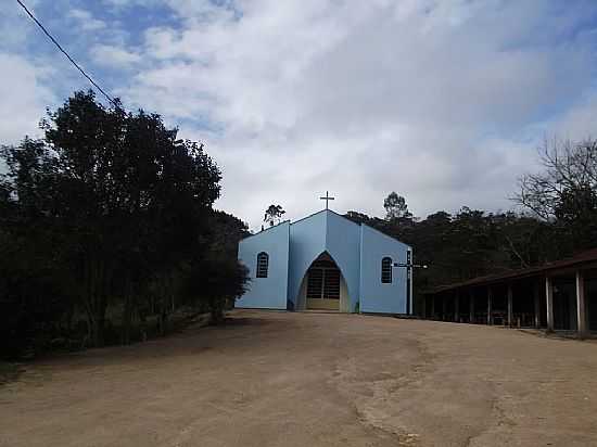 TUBARO-SC-CAPELA DE SANTA BARBARA NA LOCALIDADE DE AREADO-FOTO:JOS CARMINATTI - TUBARO - SC