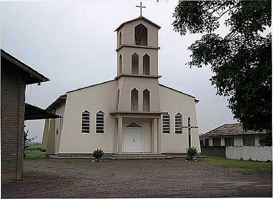 TUBARO-SC-IGREJA NA LOCALIDADE DE CRUZEIRO-FOTO:@NLIO BIANCO@ - TUBARO - SC