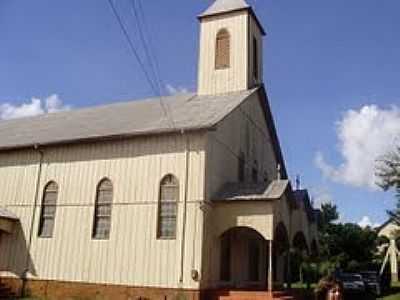 IGREJA-FOTO:GUILHERME F. SILVEIR - TUNPOLIS - SC