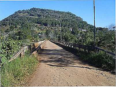 PONTE-FOTO:AURI BRANDO  - URUGUAI - SC