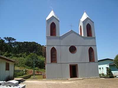 IGREJA MATRIZ-FOTO:LEONIR ANGELO LUNARD - VARGEM - SC