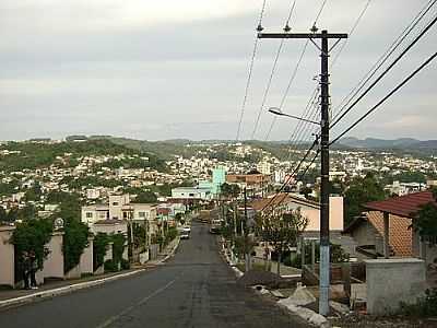 COLINA VERDE, POR YATRI BERTI - VIDEIRA - SC