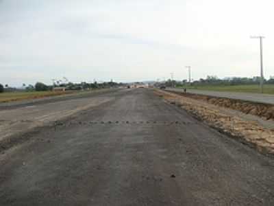 RODOVIA BR 101-KM 455-FOTO:PACM BR101SCRS GEREN  - VILA CONCEIO - SC