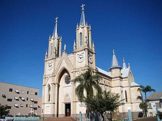 IGREJA MATRIZ DE SO LUIZ GONZAGA EM XAXIM-SC-FOTO:VICENTE A. QUEIROZ - XAXIM - SC