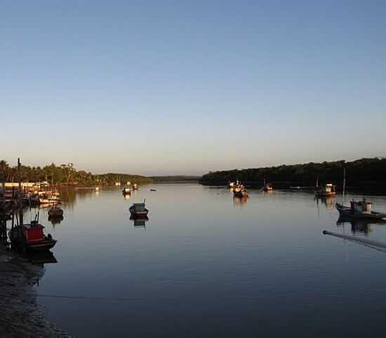 FIM DE TARDE EM NOVA VIOSA-FOTO:GANZILOTOMICH - NOVA VIOSA - BA