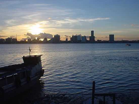 PR DO SOL NA BARRA DOS COQUEIROS-FOTO:ROSIVALDO NASCIMENTO - BARRA DOS COQUEIROS - SE