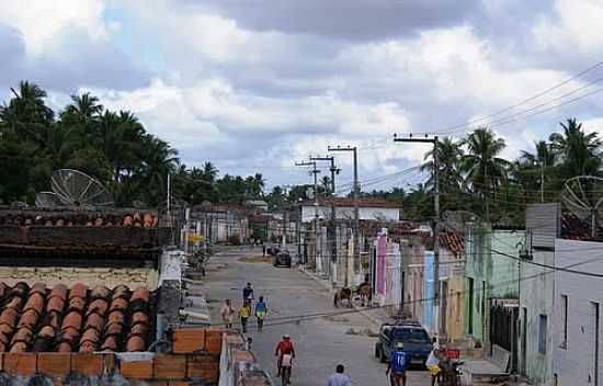 RUA PRINCIPAL DE BREJO GRANDE-FOTO:CARLLOS.COSTA - BREJO GRANDE - SE