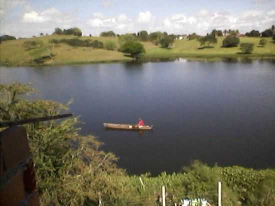 BARQUINHO NA LAGOA SALOM, POR GNISON OLIVEIRA TRINDADE - CEDRO DE SO JOO - SE