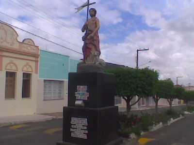 MONUMENTO  SO JOO, POR GNISON OLIVEIRA TRINDADE - CEDRO DE SO JOO - SE