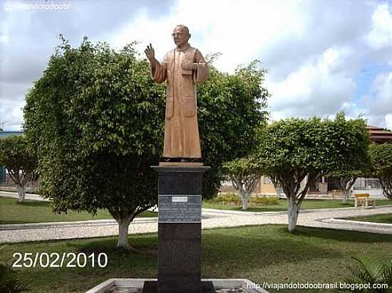 HOMENAGEM AO CNEGO JOO LIMA FEITOSA EM FREI PAULO-SE-FOTO:SERGIO FALCETTI - FREI PAULO - SE