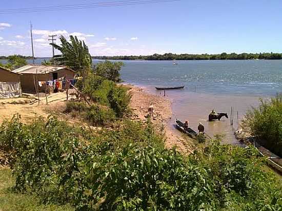 BEIRA DE RIO-FOTO:RICARDO GHIRLANDA  - ILHA DAS FLORES - SE