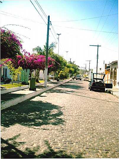 AV. PRINCIPAL, POR PROFESSOR CRISTVO - INDIAROBA - SE