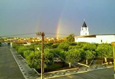 PRACA DA IGREJA DO BOM PARTO EM ITABAIANA, POR ALYSSON - ITABAIANA - SE