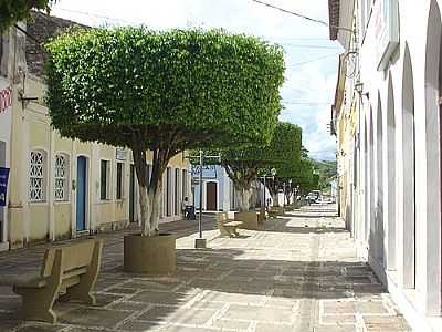 CALADO HISTRICO NO CENTRO POR TITO GARCEZ - LARANJEIRAS - SE