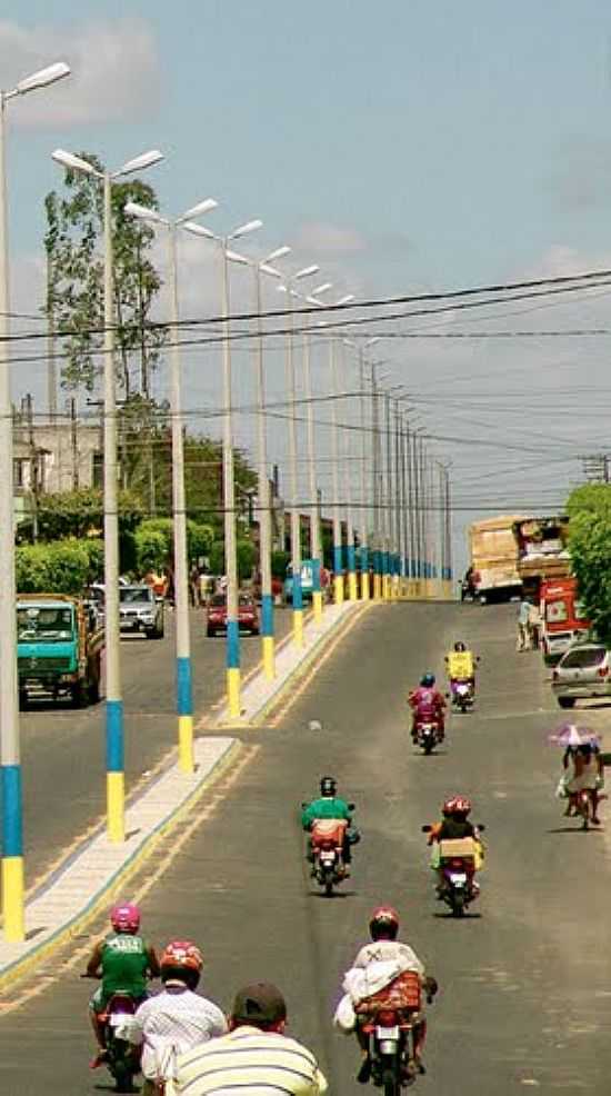 AVENIDA 26 DE SETEMBRO EM NOSSA SENHORA DA GLRIA-SE-FOTO:MAXELL10 - NOSSA SENHORA DA GLRIA - SE