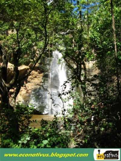 POO DE PEDRAS, POR VCTOR DE CASTRO ARAGO - NOSSA SENHORA DE LOURDES - SE