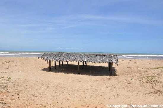 QUIOSQUE NA PRAIA DE PIRAMBU-SE-FOTO:PRAIAS-360.COM - PIRAMBU - SE