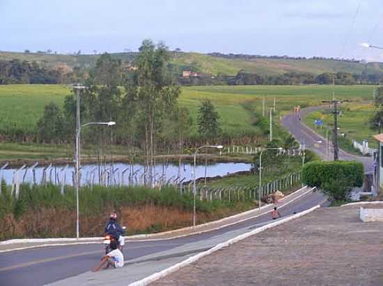 LAGO NA ENTRADA DA CIDADE-FOTO:LUCIANO OTVIO - SANTA ROSA DE LIMA - SE