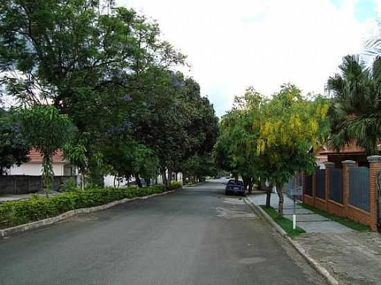 RUA ARMANDO SALES DE OLIVEIRA EM GUAS DA PRATA-FOTO:URIAS E. TAKATOHI - GUAS DA PRATA - SP