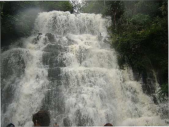 CACHOEIRA EM GUAS DE SANTA BRBARA-FOTO:ILI MITAI - GUAS DE SANTA BRBARA - SP