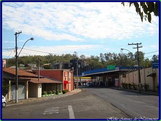 CHEGANDO NO CENTRO DE GUAS DE SO PEDRO-FOTO:HELIO ANTUNES DO NAS - GUAS DE SO PEDRO - SP