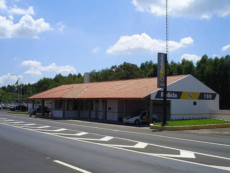 AGUDOS-SP-BASE POLCIA MILITAR RODOVIRIA-FOTO:POLICIAL RODOVIARIO - AGUDOS - SP