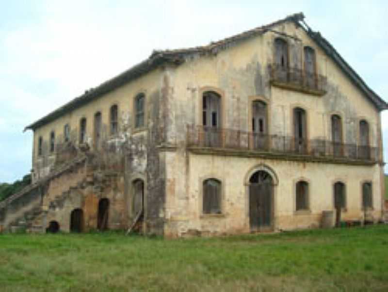 AJAPI-SP-CASARO DO BARO DO GRO MOGOL-FOTO:VISITERIOCLARO.COM.BR - AJAPI - SP