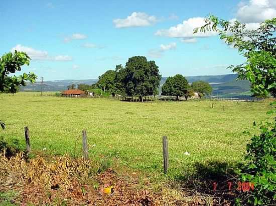 FAZENDA-FOTO:JRICARDOBCUNHA - ALTO POR - SP