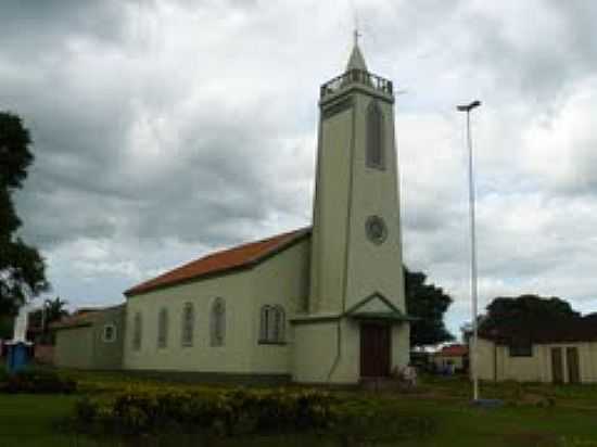 IGREJA DE SO SEBASTIO EM ALTO POR-FOTO:ALTEMIRO OLINTO CRIS - ALTO POR - SP