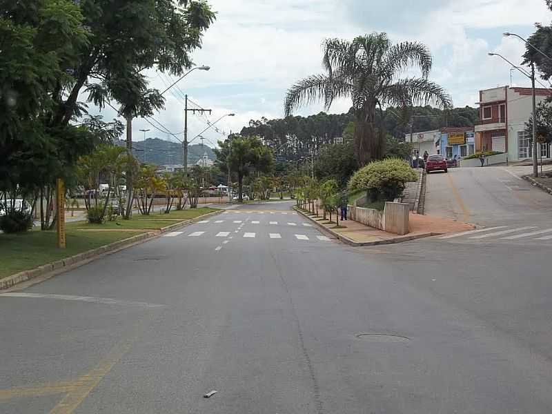 ALUMNIO-SP-CHEGANDO  CIA.BRASILEIRA DE ALUMNIO-FOTO:JHONEE - ALUMNIO - SP