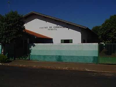 CENTRO DE CONVIVNCIA
INFANTIL - LVARES FLORENCE - SP